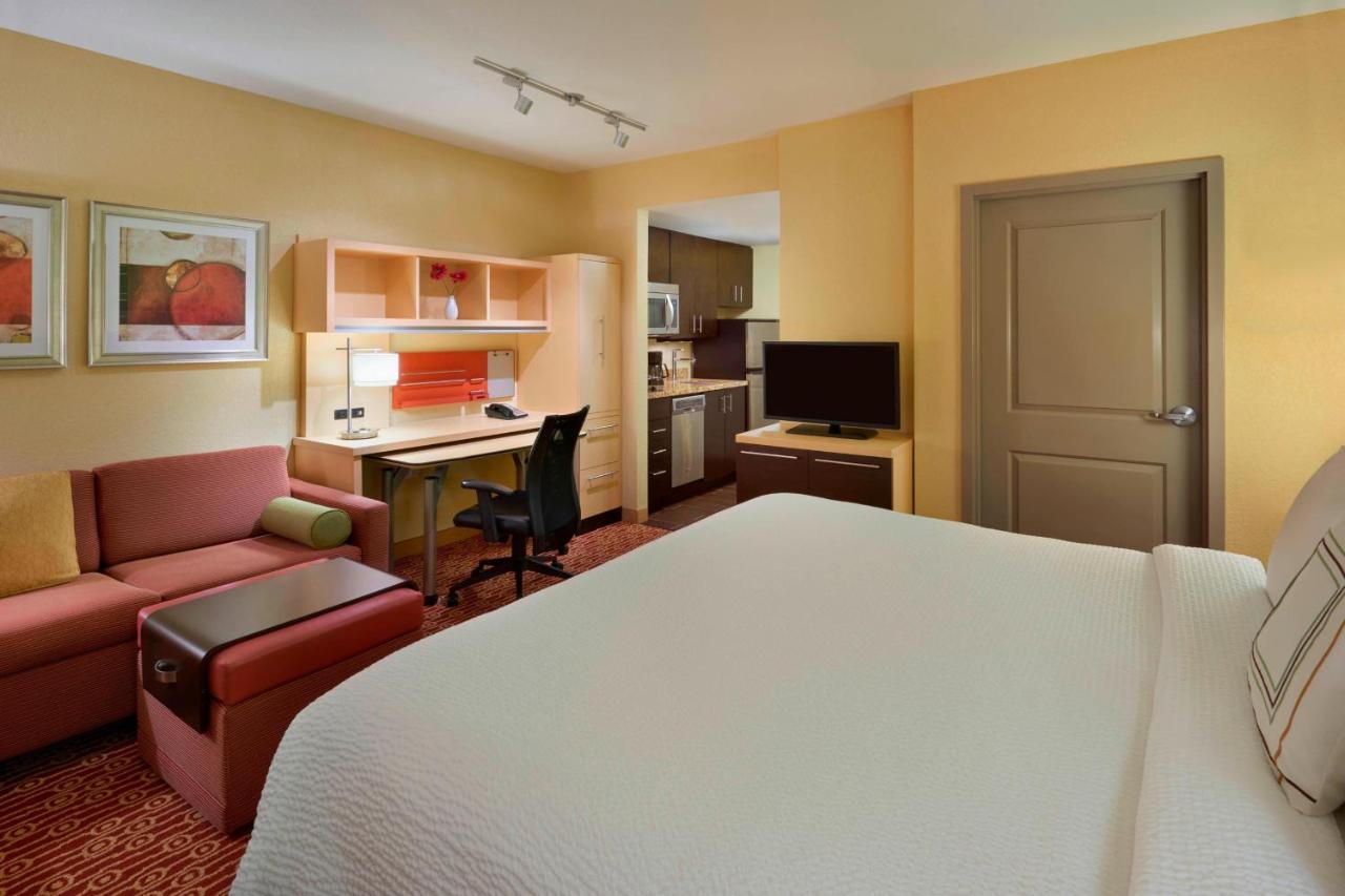 Towneplace Suites By Marriott Thunder Bay Exterior photo