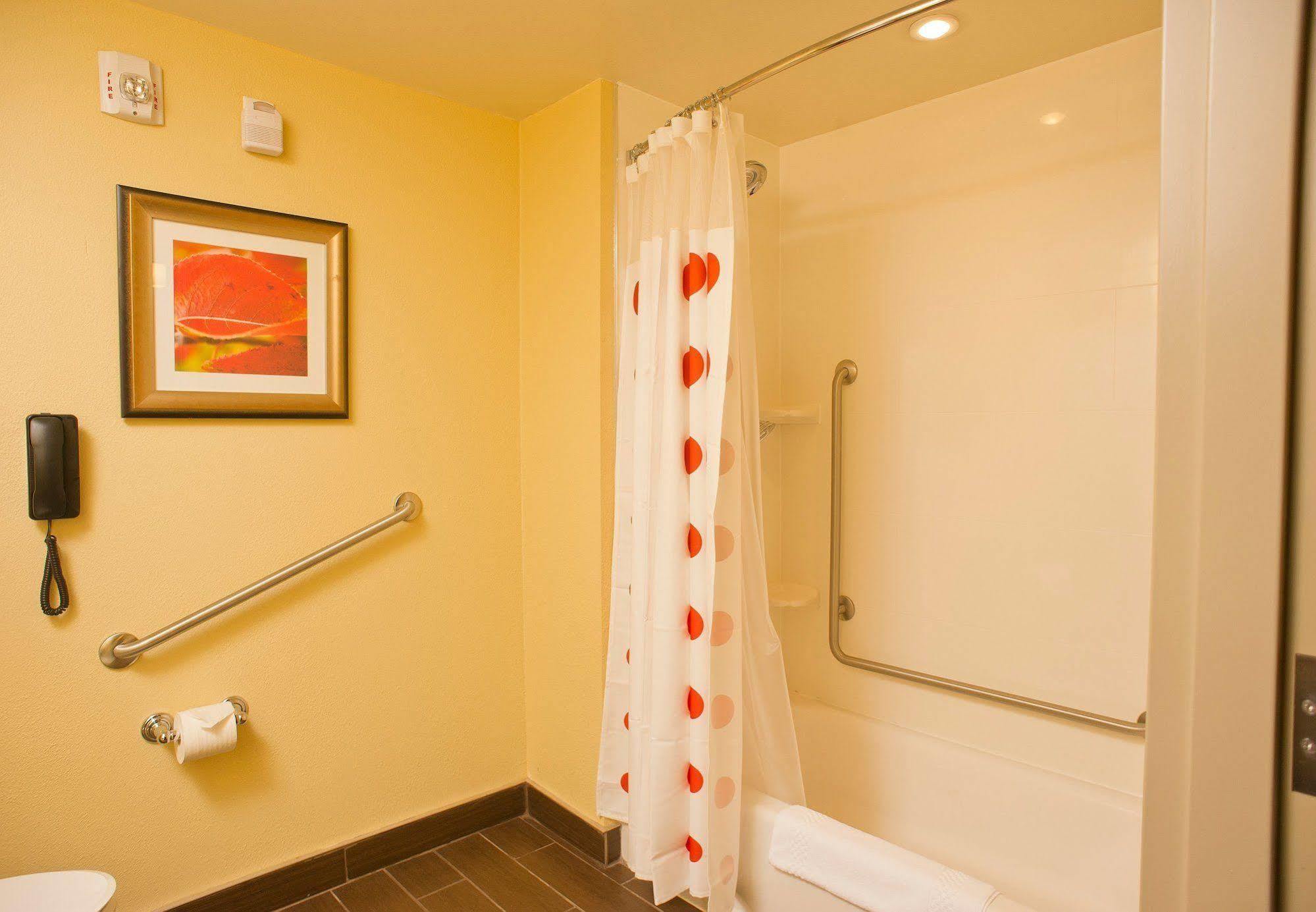 Towneplace Suites By Marriott Thunder Bay Exterior photo
